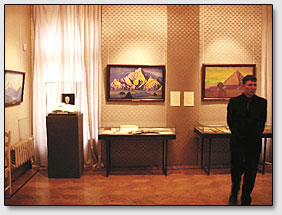 In der Saelen der Ausstellung.