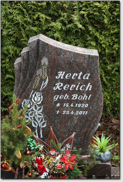 Фотография 29. Надгробный памятник, Герта Рерих (1920-2011) , г. Эмден, Нижняя Саксония, ФРГ.